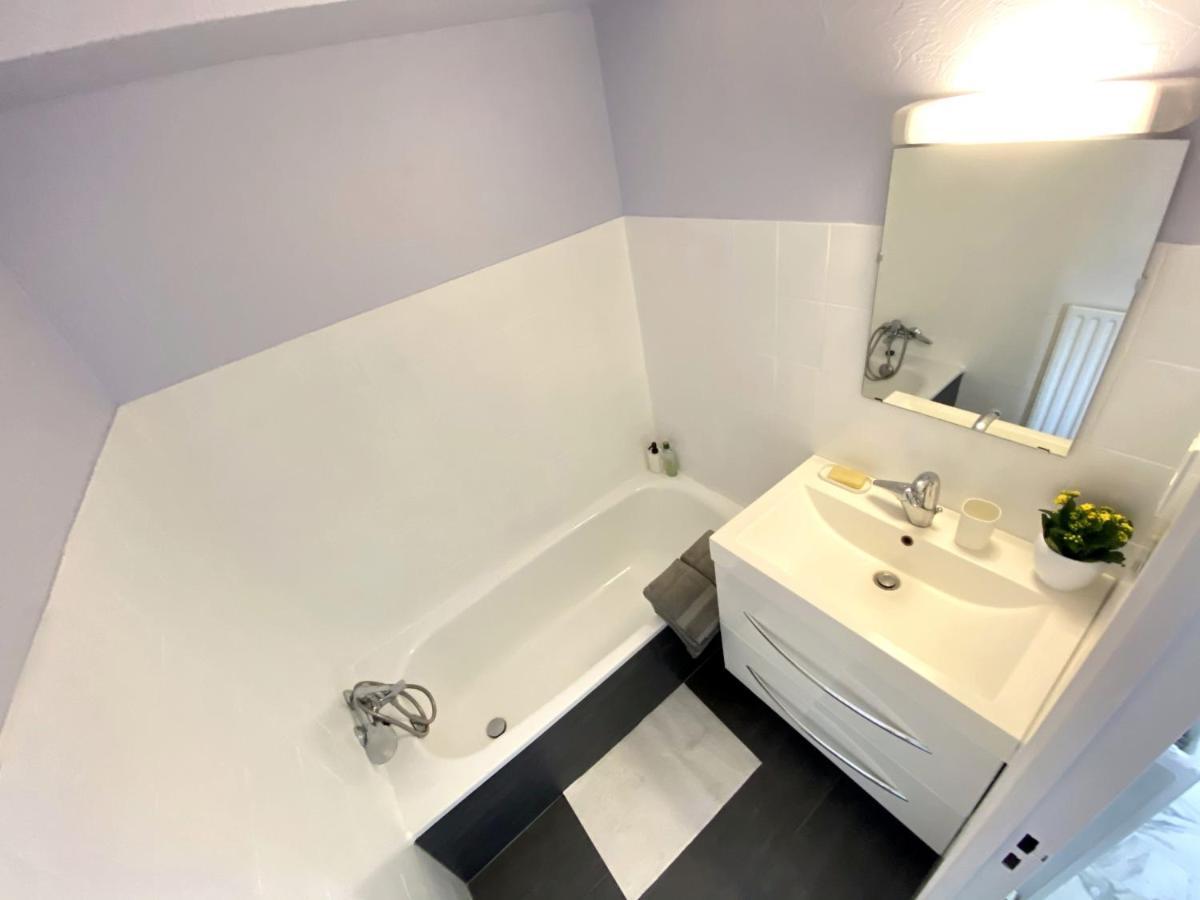 Studio With Terrace And Sea View, 10 Min To The Beach Nice Exterior foto